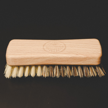 Wurzelbürste Wurzelreich